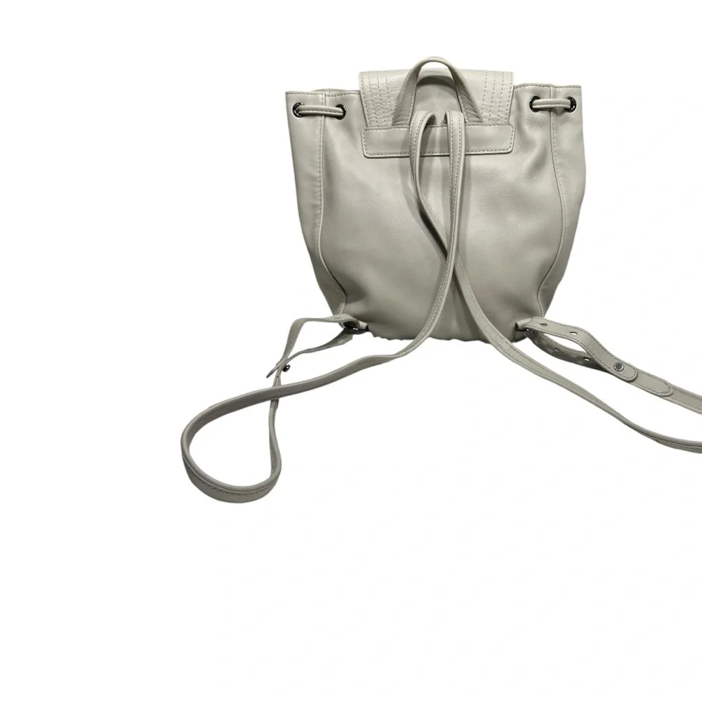 Longchamp leather backpack NWOT - Picture 7 of 14